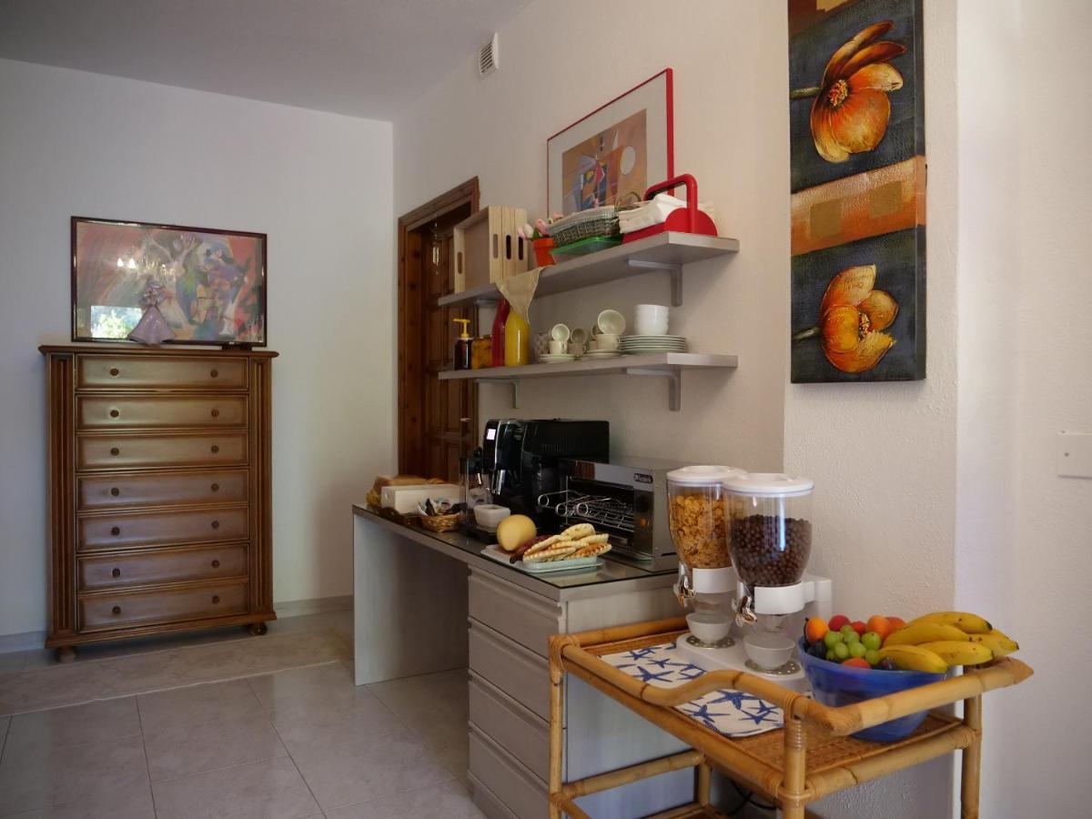 B&B La Quercia Budoni, Tanaunella Экстерьер фото
