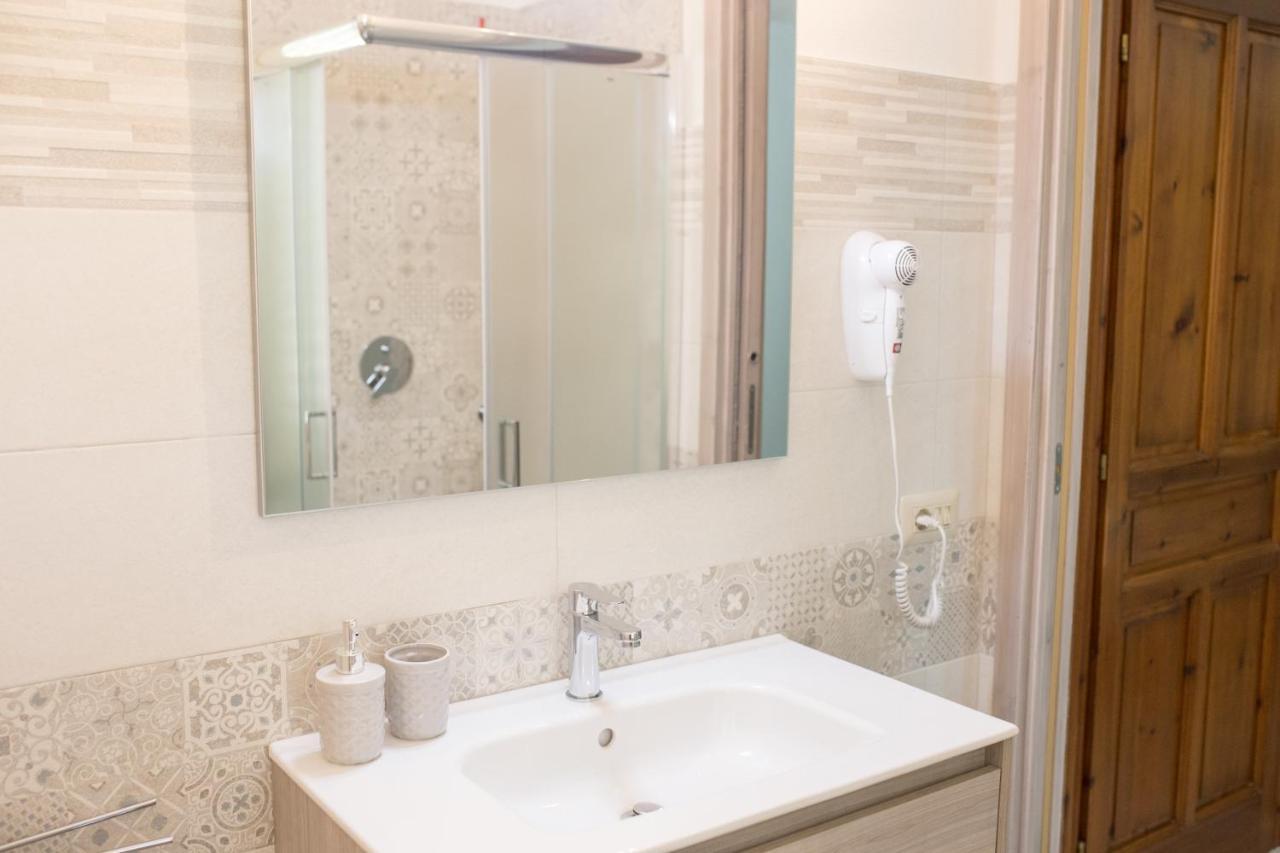 B&B La Quercia Budoni, Tanaunella Экстерьер фото
