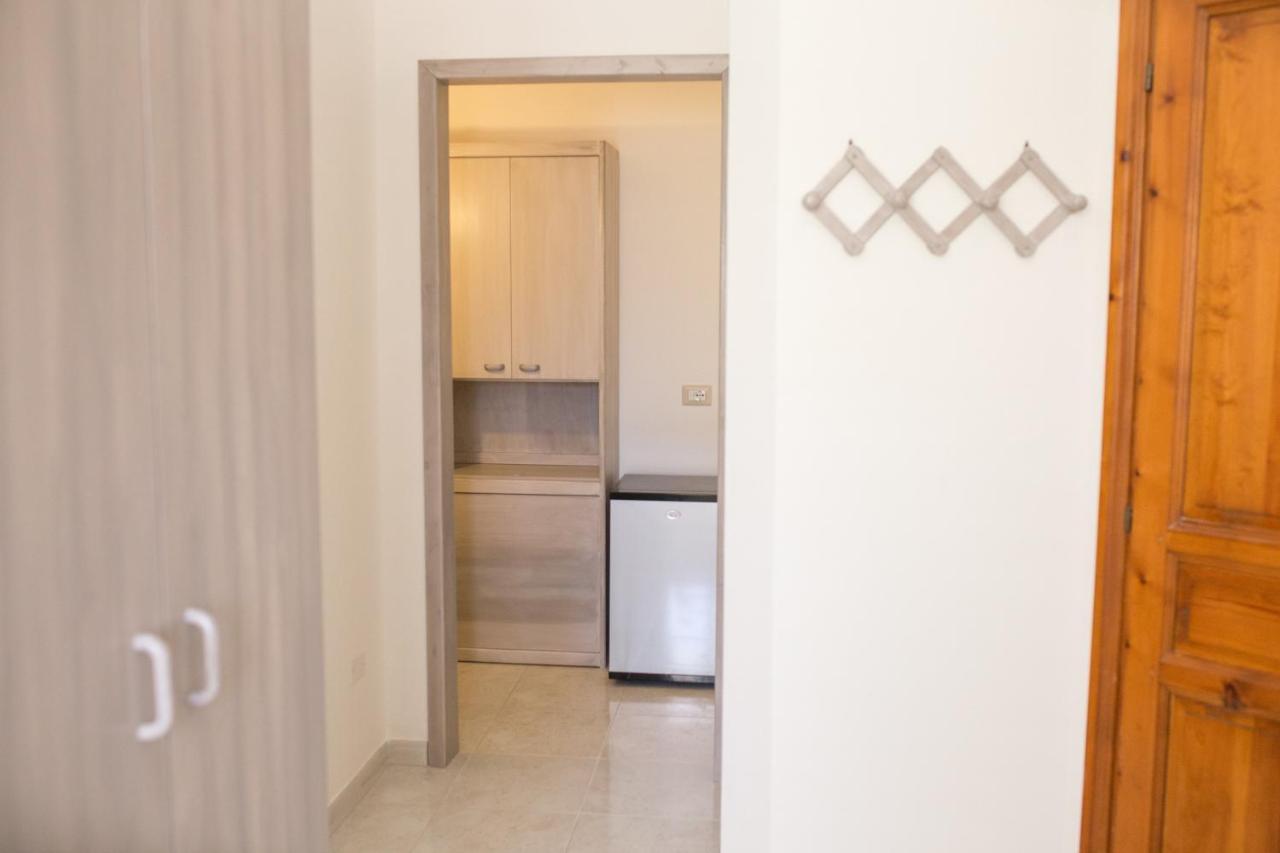 B&B La Quercia Budoni, Tanaunella Экстерьер фото